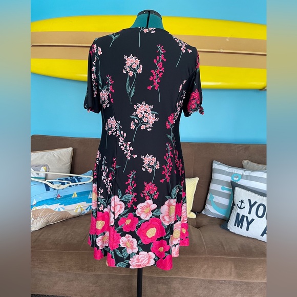 NY Collection Women’s Black Floral Dress Size Large - Picture 4 of 7